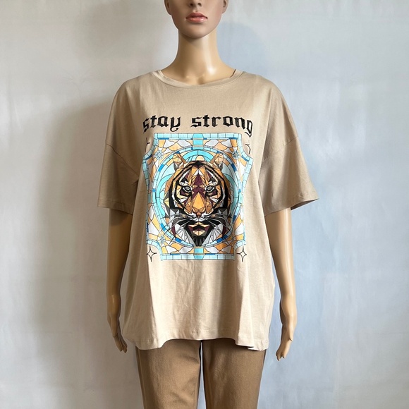 NWT Noisy May Women’s Oversized Stay Strong Tiger T-Shirt, Size M - Picture 2 of 8